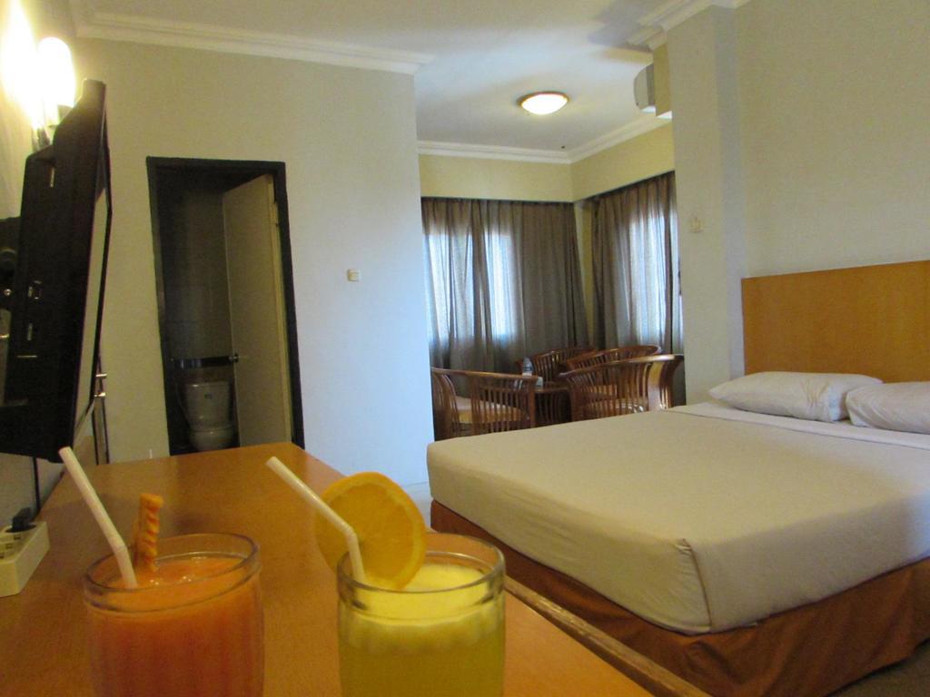 Hotel Wisata Παλεμπάνγκ Εξωτερικό φωτογραφία