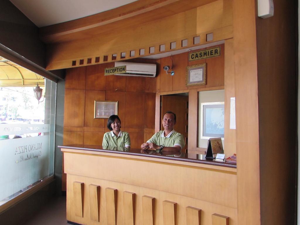 Hotel Wisata Παλεμπάνγκ Εξωτερικό φωτογραφία